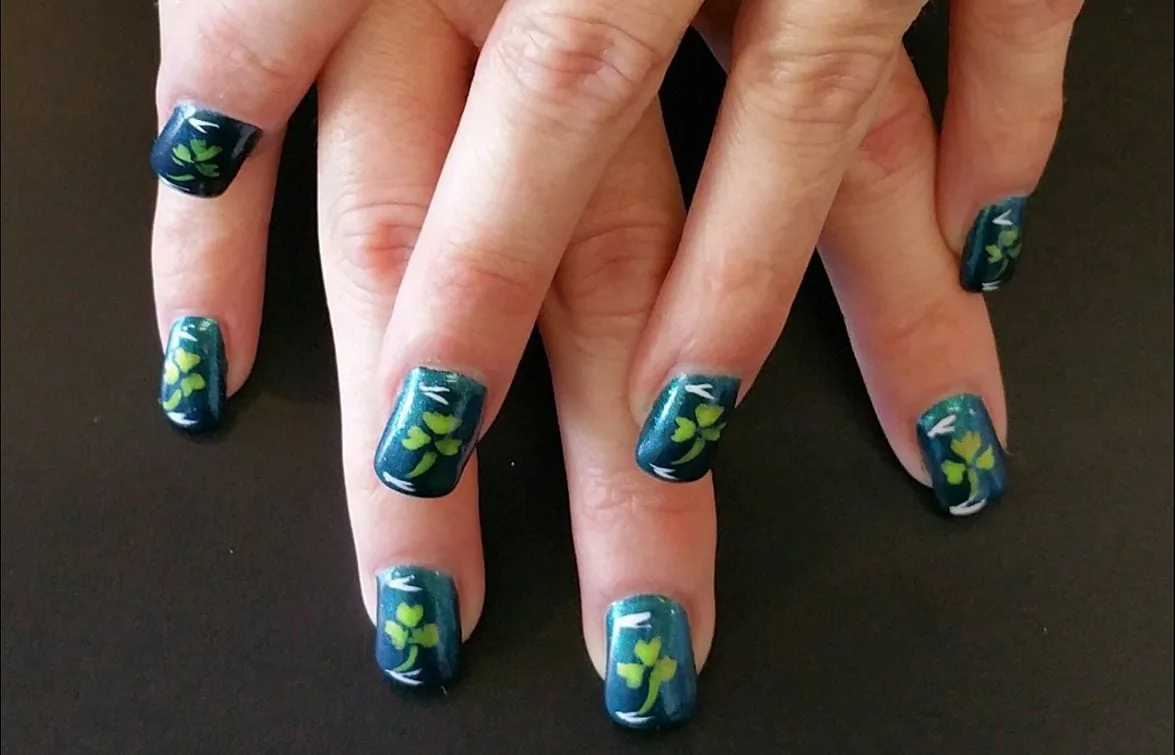 Gel nail art Best Nails Spalon Long Island