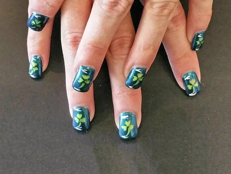 Gel nails Best Nails Spalon Commack