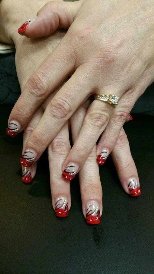 Permanent silk French tip Best Nails Spalon